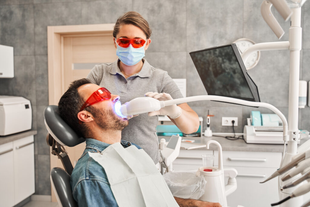 The Teeth Whitening Process: What to Expect During Your Appointment