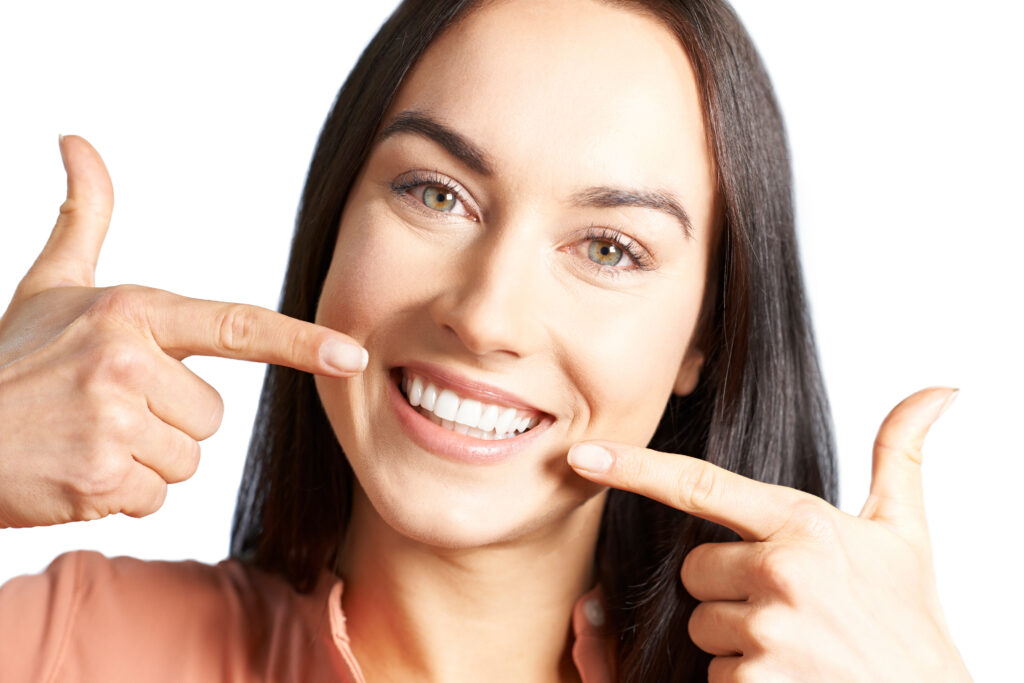 Enamel Shaping vs. Veneers: Which Is Right for My Smile?