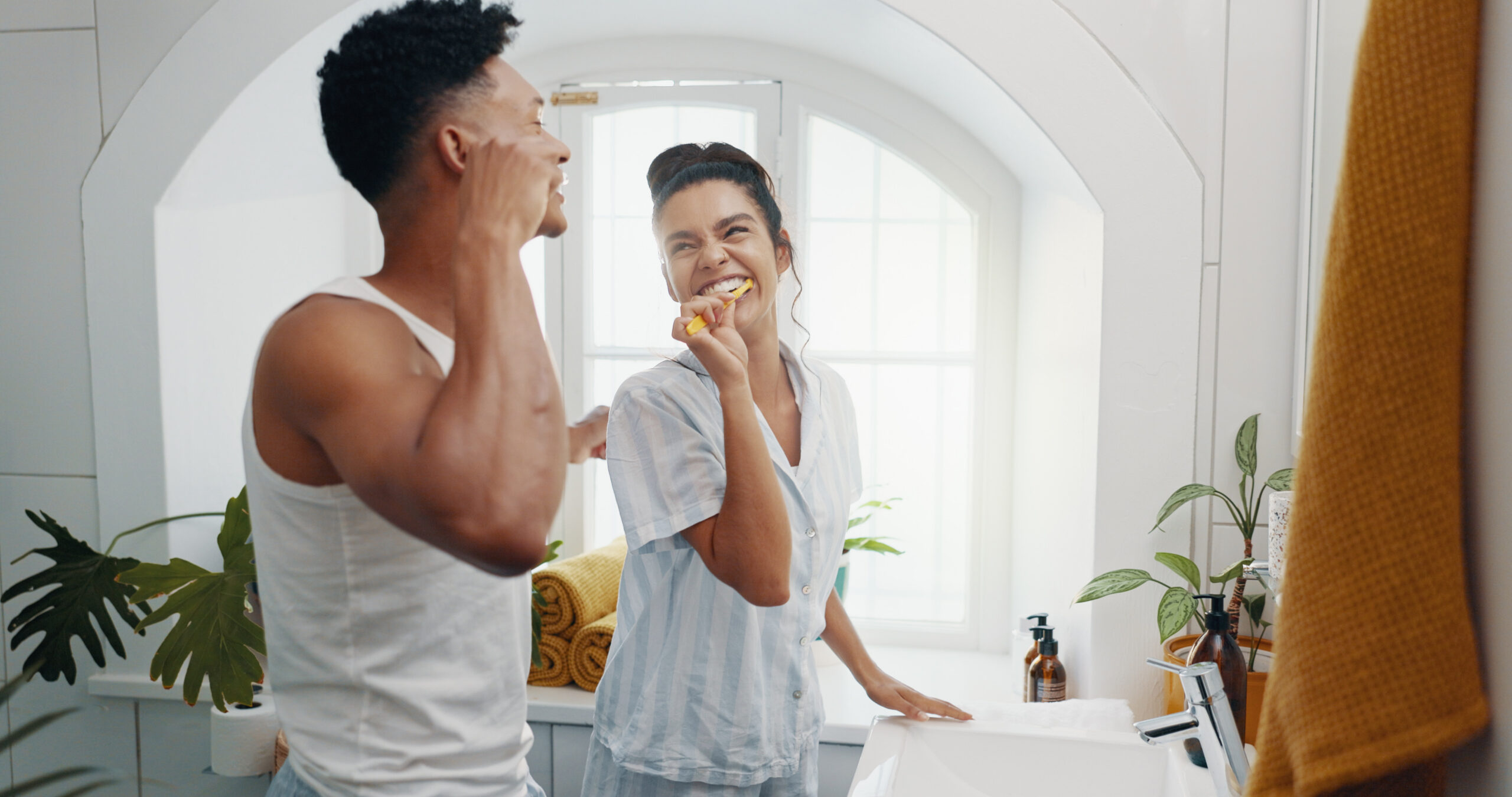 The Inside-Out Glow: How Oral Health Shapes Your Skin’s Health and Appearance